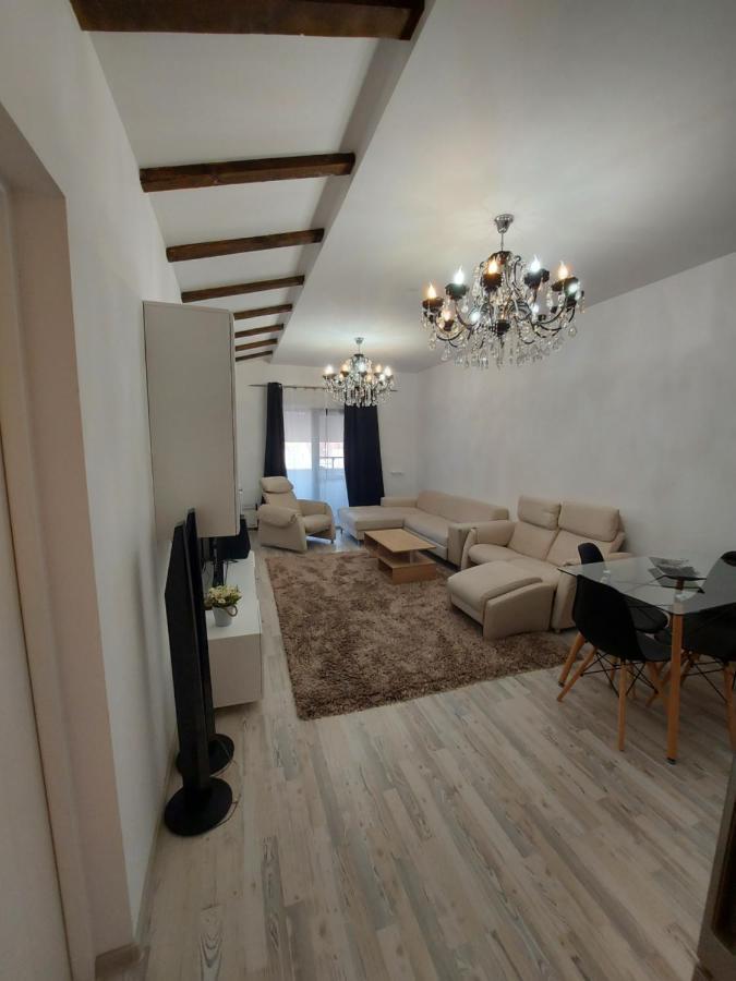 Jolie Art Apartman Brăila Kültér fotó