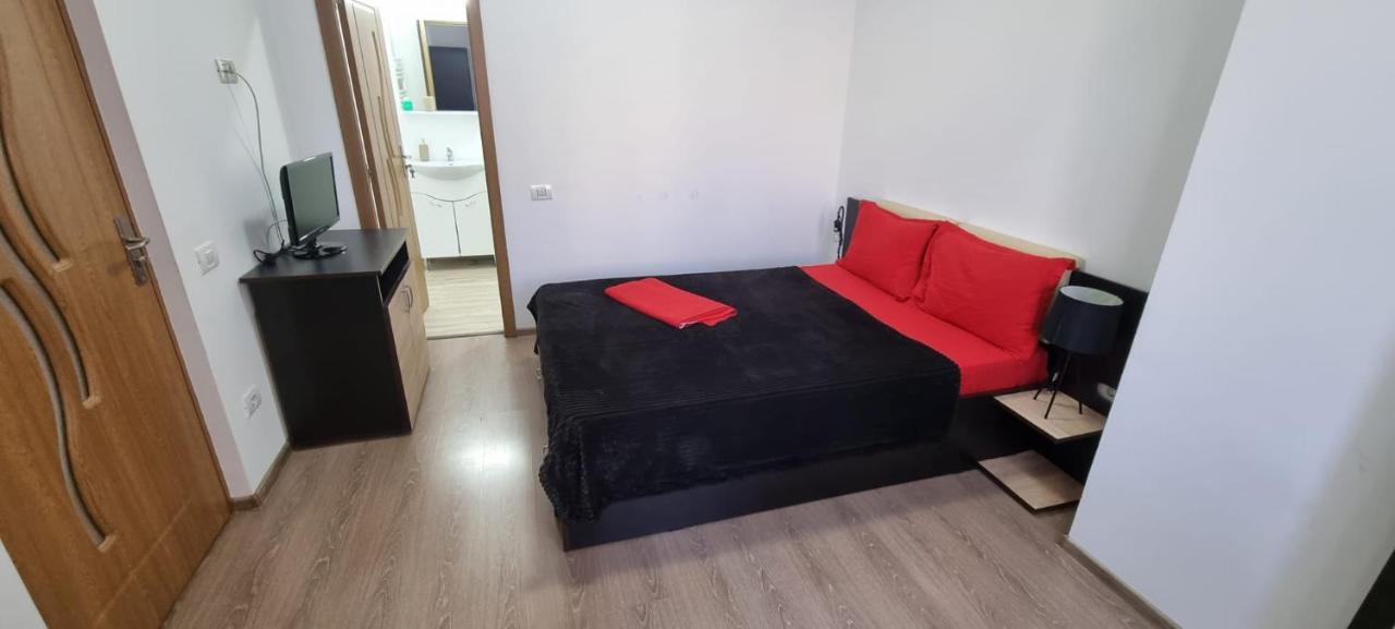 Jolie Art Apartman Brăila Kültér fotó